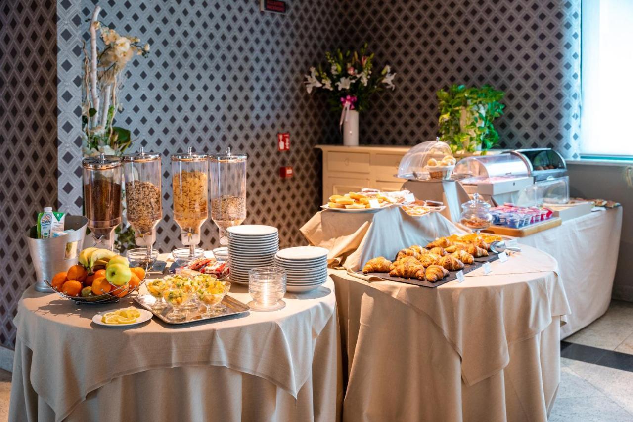 Hotel Parisi Никелино Екстериор снимка