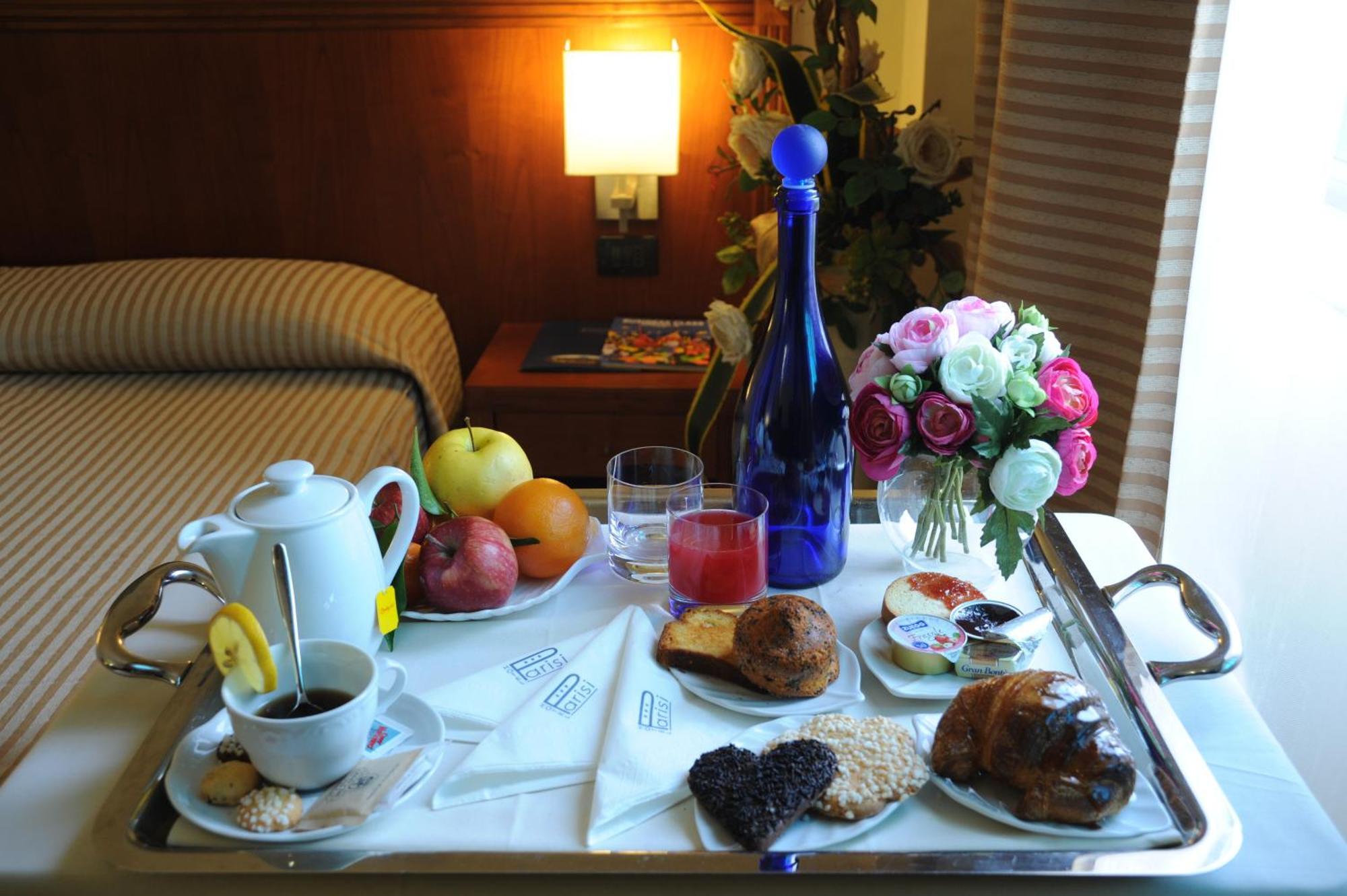 Hotel Parisi Никелино Екстериор снимка